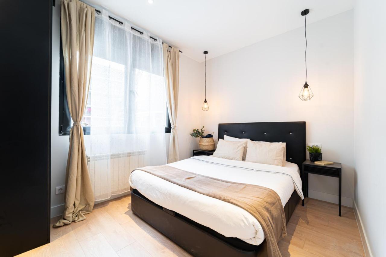 Edsam Madrid Apartments Black Kültér fotó